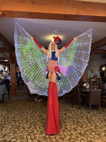 4th-of-July-stiltwalker-Boston