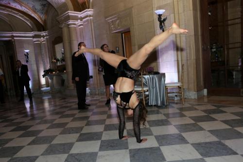 Hand Balancer Boston