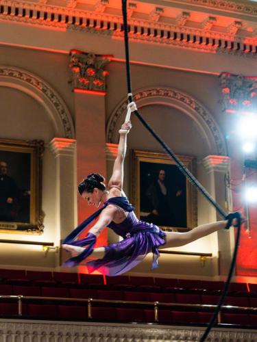 aerial-performer-boston