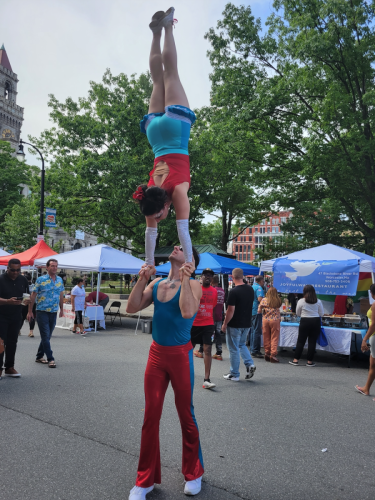 partner-acrobats-boston